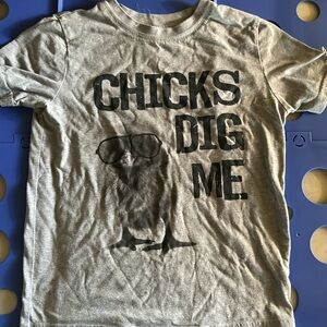 🚌 Chicks Dig Me Short-Sleeve T-Shirt size Small 8